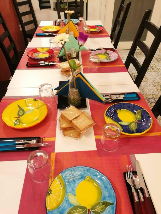 Bed and Breakfast L'Infinito Salerno Exterior foto