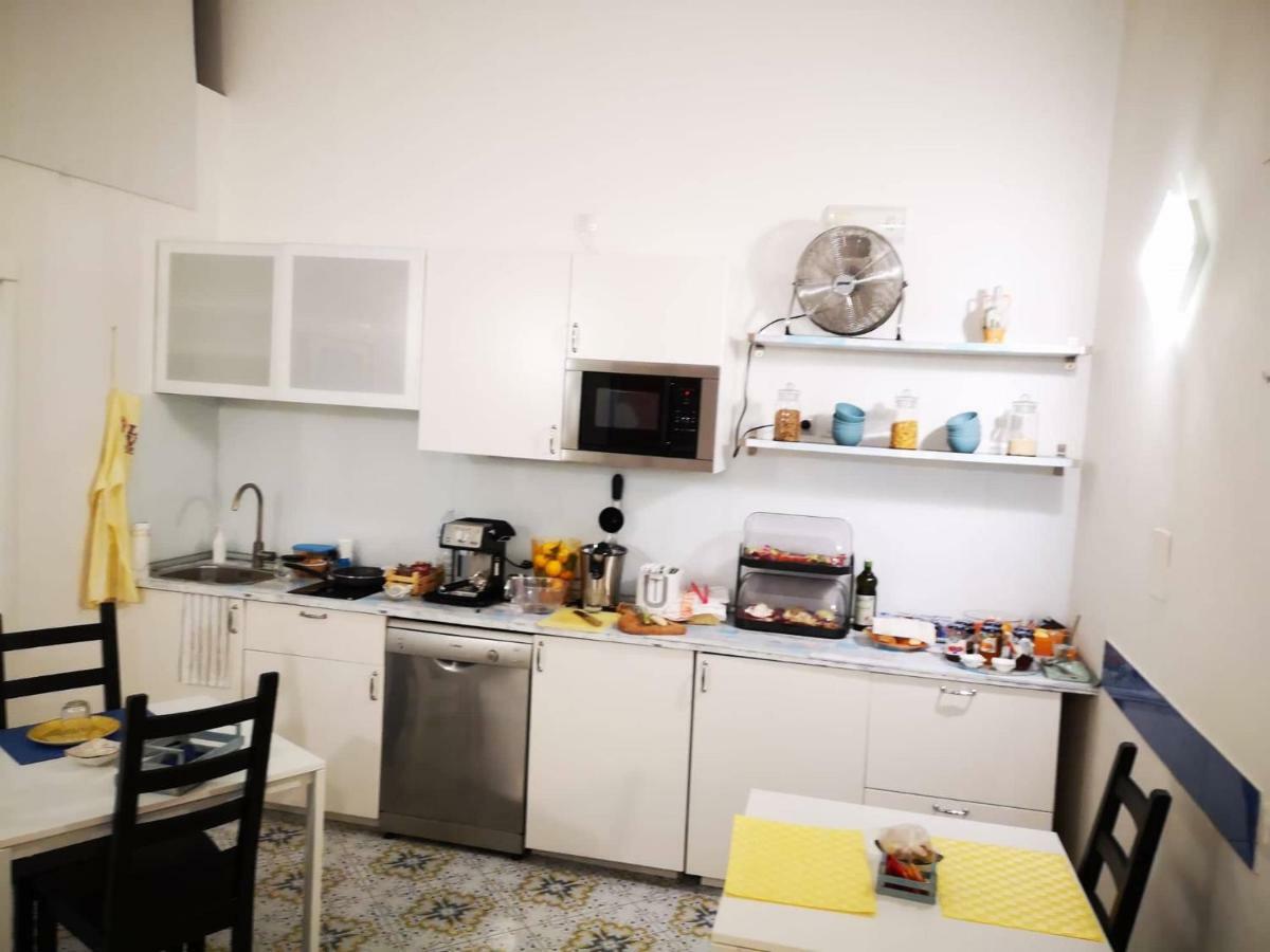 Bed and Breakfast L'Infinito Salerno Exterior foto
